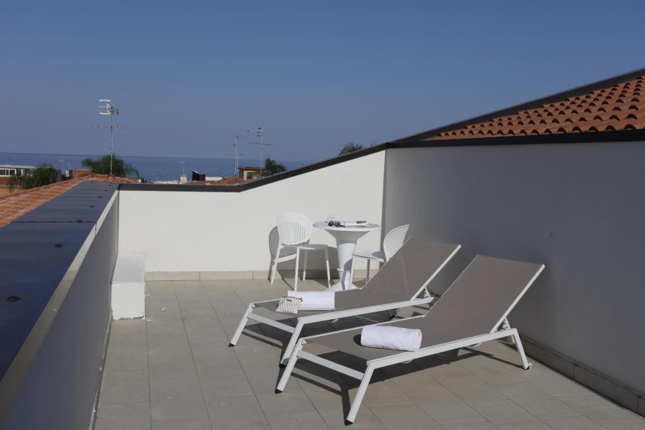 Path House - Etna & Sea View Aparthotel Riposto Kültér fotó
